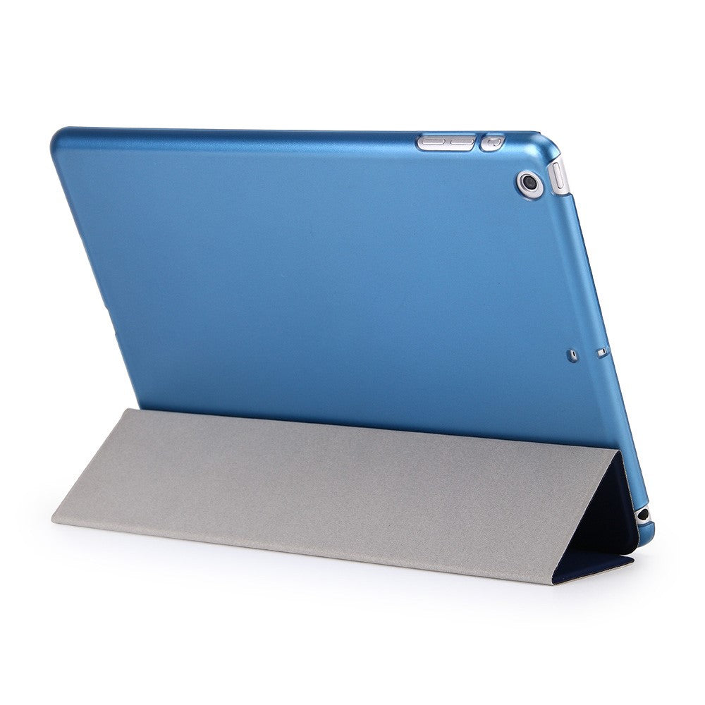 For iPad 9.7-inch (2018) / (2017) Magnetic Tri-Fold Stand Leather Case Smart Awake / Sleep Tablet Cover - Dark Blue